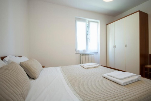 Lakeside Holiday Resort image 12